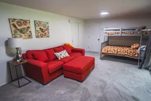 1520 W 28th Pl, Eugene, OR 97405 - Photo 8