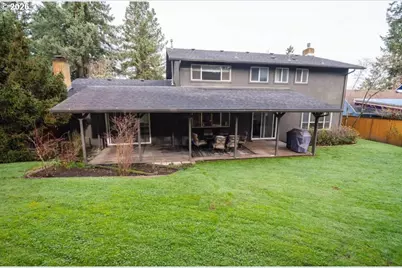 1520 W 28th Pl, Eugene, OR 97405 - Photo 22