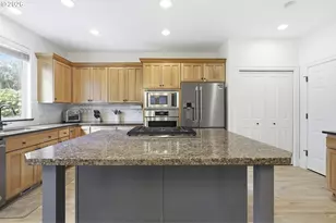 12638 NW Milazzo Ln, Portland, OR 97229 - Photo 16