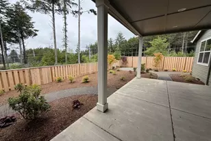 723 SE 42nd Pl, Newport, OR 97366 - Photo 32