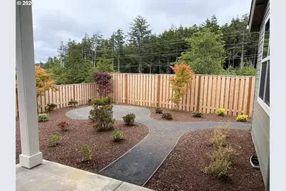 723 SE 42nd Pl, Newport, OR 97366 - Photo 26