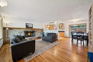 13721 SE Harrison Ct, Portland, OR 97233 - Photo 6