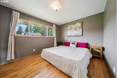 13721 SE Harrison Ct, Portland, OR 97233 - Photo 18