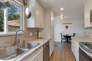 815 N 4th St, Aumsville, OR 97325 - Photo 16