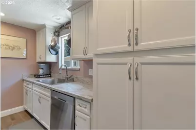 815 N 4th St, Aumsville, OR 97325 - Photo 14