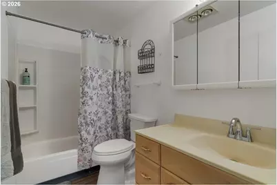 815 N 4th St, Aumsville, OR 97325 - Photo 18