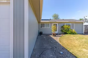 815 N 4th St, Aumsville, OR 97325 - Photo 4