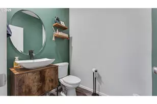 2766 V St, Springfield, OR 97477 - Photo 16