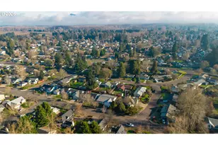 4366 Berry Ln, Eugene, OR 97404 - Photo 38