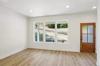2411 Sunrise St, Kelso, WA 98626 - Photo 4