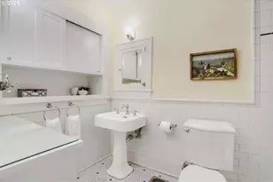 1403 NE Thompson St, Portland, OR 97212 - Photo 16