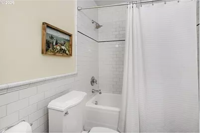 1403 NE Thompson St #1, Portland, OR 97212 - Photo 18
