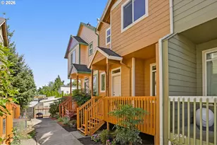 17369 SW Sarah Ellen Ct, Beaverton, OR 97078 - Photo 2