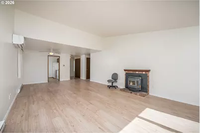 607 32nd Ave SE, Albany, OR 97322 - Photo 6