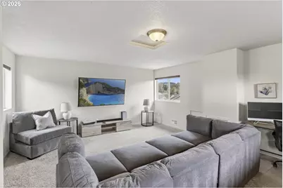 33299 SW Havlik Dr, Scappoose, OR 97056 - Photo 34