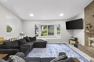 1472 SW 14th St, Gresham, OR 97080 - Photo 4