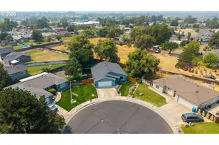 1059 W Hartley Ave, Hermiston, OR 97838 - Photo 2