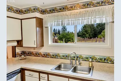43002 Hillcrest Loop, Astoria, OR 97103 - Photo 12