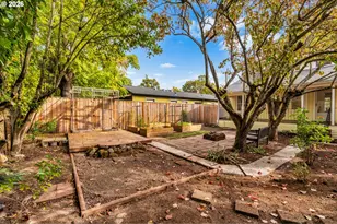 6725 N Burrage Ave, Portland, OR 97217 - Photo 40