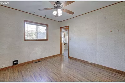 1911 Kauffman Ave, Vancouver, WA 98660 - Photo 6