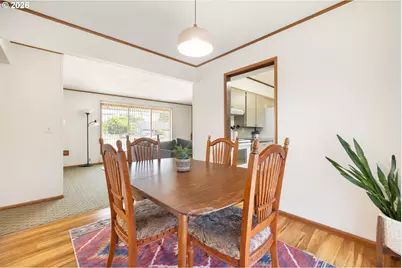 12652 NE Halsey St, Portland, OR 97230 - Photo 18