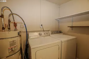 411 Wells Rd, Oakland, OR 97462 - Photo 28