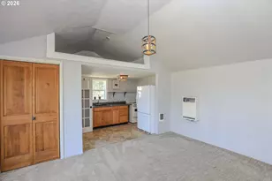411 Wells Rd, Oakland, OR 97462 - Photo 40