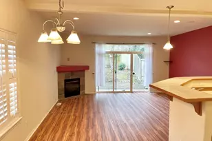 653 NW 1st St, Gresham, OR 97030 - Photo 4