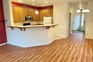 653 NW 1st St, Gresham, OR 97030 - Photo 6