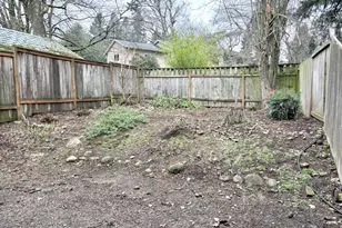 653 NW 1st St, Gresham, OR 97030 - Photo 30