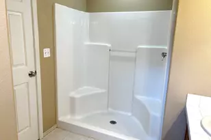 653 NW 1st St, Gresham, OR 97030 - Photo 26