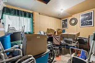 20390 SW Pike St, Beaverton, OR 97078 - Photo 18