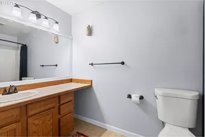 356 Dark Horse St, Roseburg, OR 97471 - Photo 30