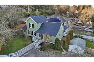 2695 Dillow Dr, West Linn, OR 97068 - Photo 38