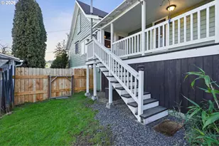 2695 Dillow Dr, West Linn, OR 97068 - Photo 40