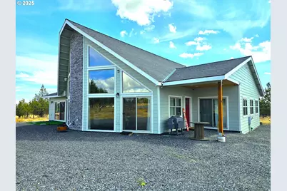 13422 SW Airfield Ln, Culver, OR 97734 - Photo 4