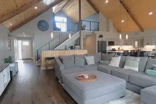 13422 SW Airfield Ln, Culver, OR 97734 - Photo 6