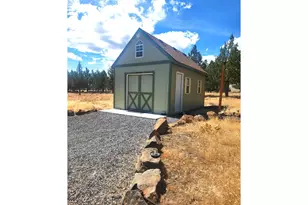 13422 SW Airfield Ln, Culver, OR 97734 - Photo 32