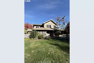 172 Connie Ln, Washougal, WA 98671 - Photo 2