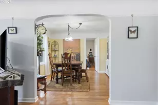 200 Irving Rd, Eugene, OR 97404 - Photo 16