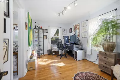 200 Irving Rd, Eugene, OR 97404 - Photo 22