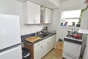 608 4th St, Springfield, OR 97477 - Photo 24