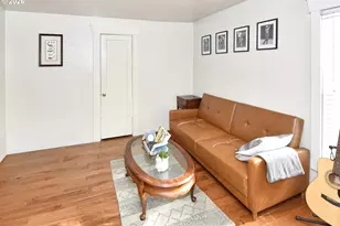608 4th St, Springfield, OR 97477 - Photo 18
