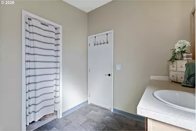 17660 SW Bunker Oak Rd, Beaverton, OR 97006 - Photo 18