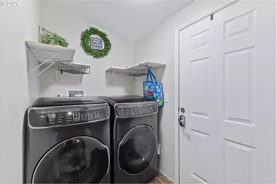 17660 SW Bunker Oak Rd, Beaverton, OR 97006 - Photo 14