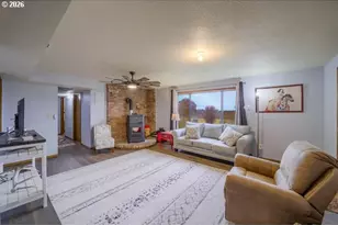 950 SE Dover Ln, Madras, OR 97741 - Photo 32