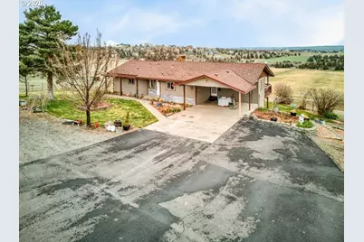 950 SE Dover Ln, Madras, OR 97741 - Photo 6