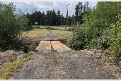 920 Buck Creek Rd, Drain, OR 97435 - Photo 22
