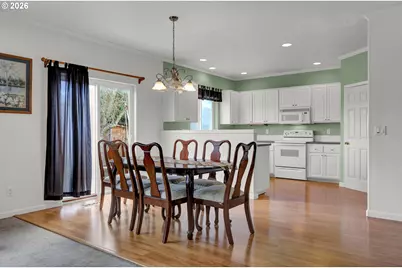 3886 Aerial Way, Eugene, OR 97402 - Photo 12