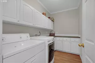 3886 Aerial Way, Eugene, OR 97402 - Photo 22